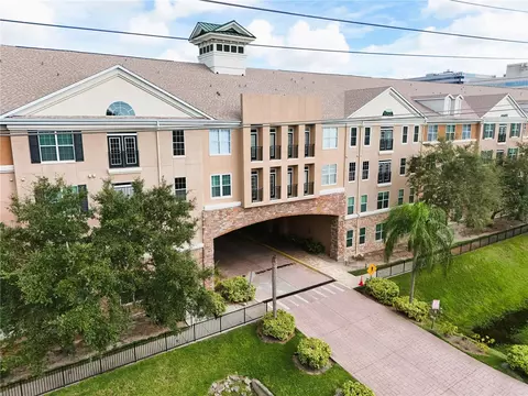 4221 W Spruce St #1324, Tampa, FL 33607