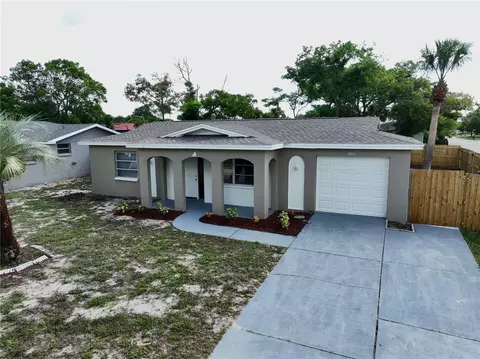 9810 Morehead Ln, Port Richey, FL 34668
