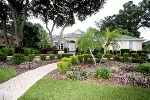 3056 Sutton Woods Dr, Plant City, FL 33566