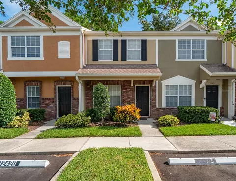 12422 Berkeley Square Dr, Tampa, FL 33626