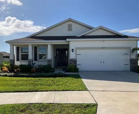 13215 Waterleaf Garden Cir, Riverview, FL 33579