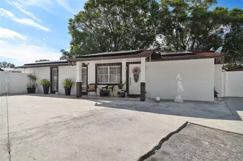 8212 Olivewood Pl, Tampa, FL 33615