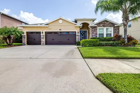 5454 Suncatcher Dr, Wesley Chapel, FL 33545