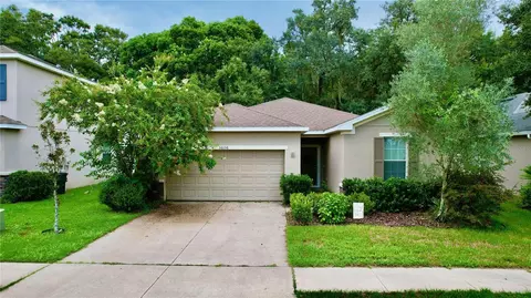 36136 Laguna Hills Cir, Zephyrhills, FL 33541