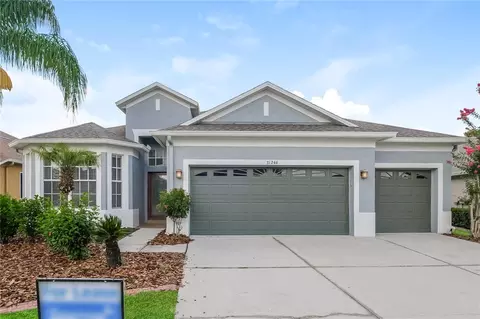 31244 Alchester Dr, Wesley Chapel, FL 33543