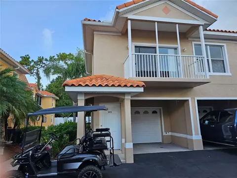 21020 Sunpoint Way #203, Lutz, FL 33558
