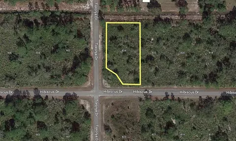 824 Hibiscus Dr, Indian Lake Estates, FL 33855