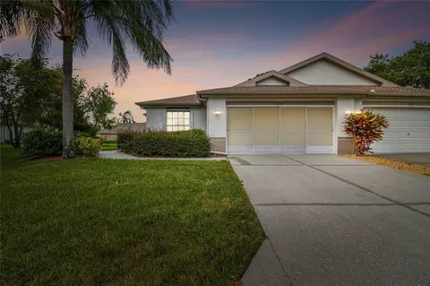 1146 New Winsor Loop #1, Sun City Center, FL 33573