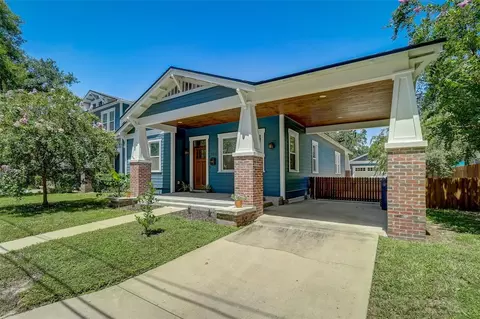306 Adalee St E, Tampa, FL 33603