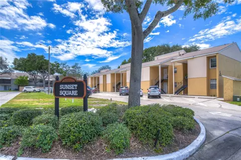 3814 N Oak Dr #L42, Tampa, FL 33611