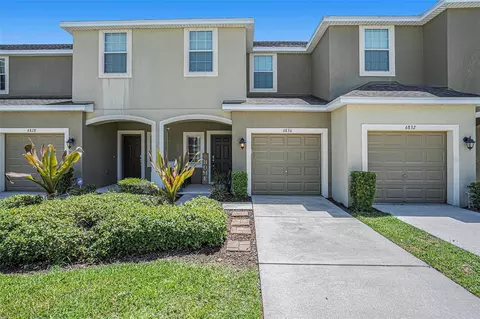 6830 Holly Heath Dr, Riverview, FL 33578