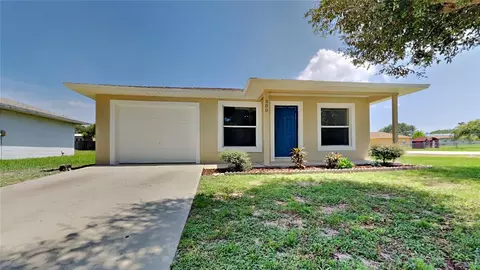 300 Tuscanooga Rd, Mascotte, FL 34753