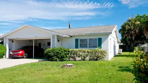 2217 Bayshore Gardens Pkwy, Bradenton, FL 34207