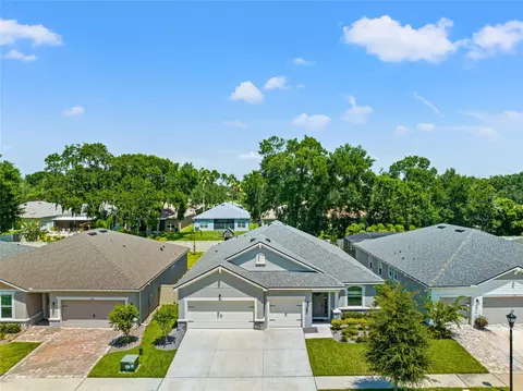 2512 Valley Sunset Ln, Valrico, FL 33594