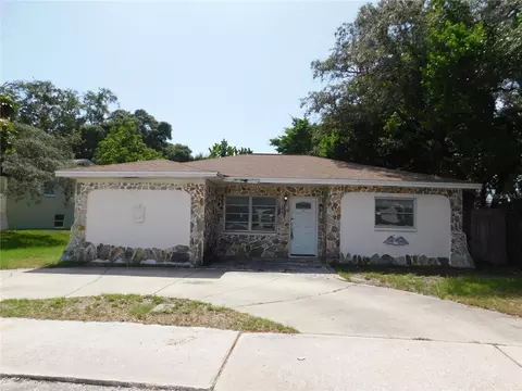 5460 113th St, Seminole, FL 33772
