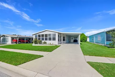 3837 Julie Dr, Wesley Chapel, FL 33543