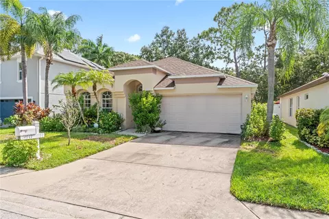 14941 Hidden Oaks Cir, Clearwater, FL 33764