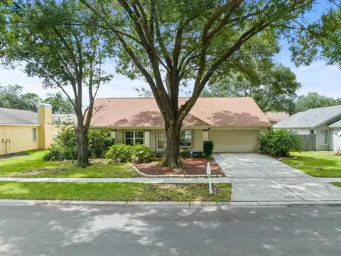 9622 Norchester Cir, Tampa, FL 33647