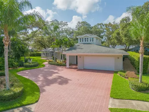 1036 Highview Dr, Palm Harbor, FL 34683