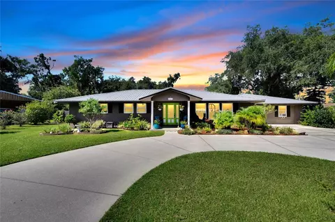 817 W Russell Dr, Plant City, FL 33563