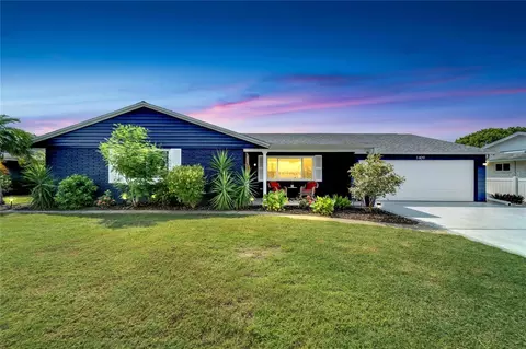 1409 Nashua Cir, Sun City Center, FL 33573