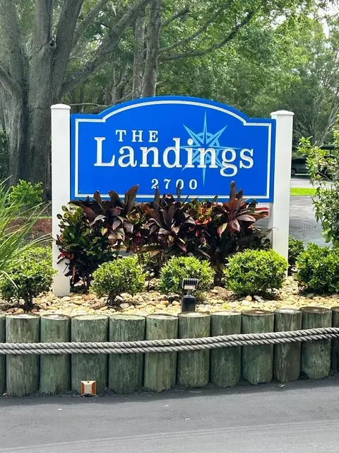 2700 Nebraska Ave #2-206, Palm Harbor, FL 34684