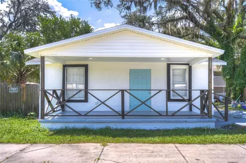 3605 E Mcberry St, Tampa, FL 33610