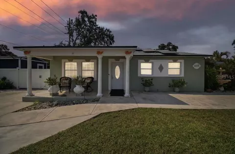 3002 W Leroy St, Tampa, FL 33607