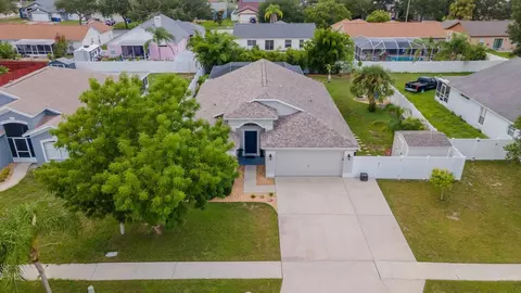 10716 Deepbrook Dr, Riverview, FL 33569