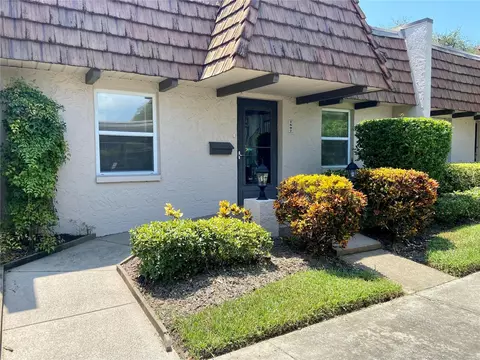 1607 Cordova Grn, Seminole, FL 33777