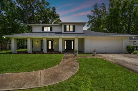 19719 Deer Lake Rd, Lutz, FL 33548