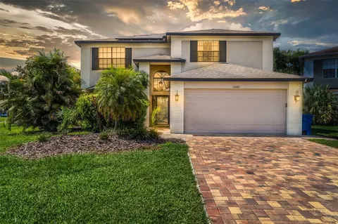 11662 Fox Creek Dr, Tampa, FL 33635