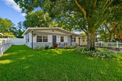 4111 W Mango Ave, Tampa, FL 33616