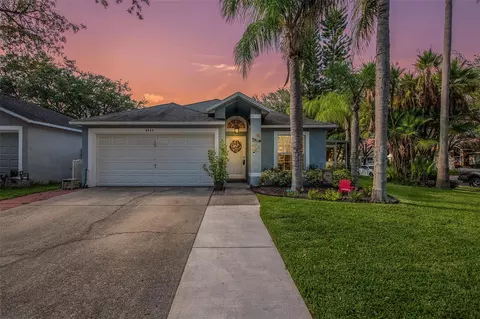 3654 Amelia Way, Palm Harbor, FL 34684