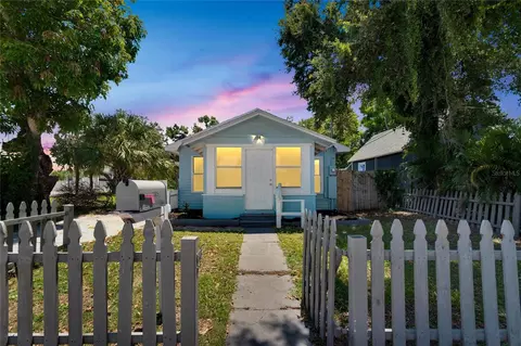 1005 13th Ave W, Bradenton, FL 34205