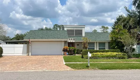 4409 Stonehenge Rd, Tampa, FL 33624