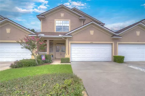 3612 Savannah Lake Pl, Valrico, FL 33596