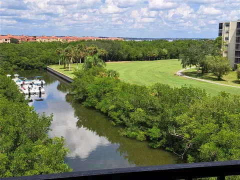 900 Cove Cay Dr #5F, Clearwater, FL 33760