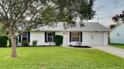 557 10th St, Daytona Beach, FL 32117