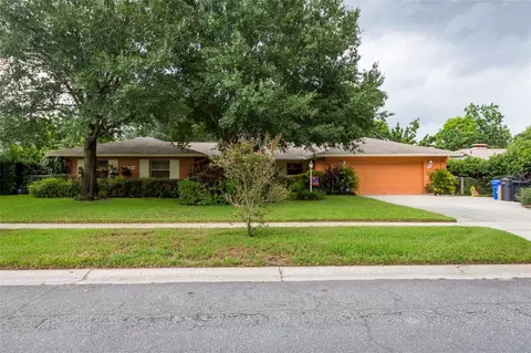 2315 Green Lawn St, Brandon, FL 33511