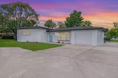 3425 24th Cir, Sarasota, FL 34235