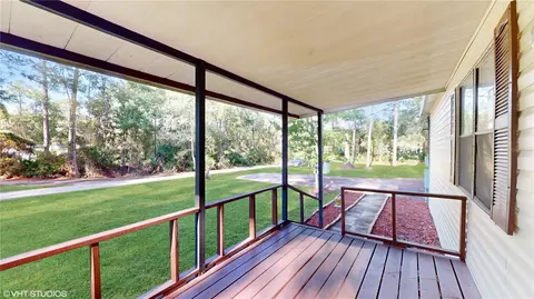 7950 W Hawthorne Pl, Homosassa, FL 34448