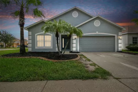 7531 Dragon Fly Loop, Gibsonton, FL 33534