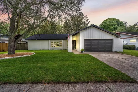 1801 Blind Pond Ave, Lutz, FL 33549