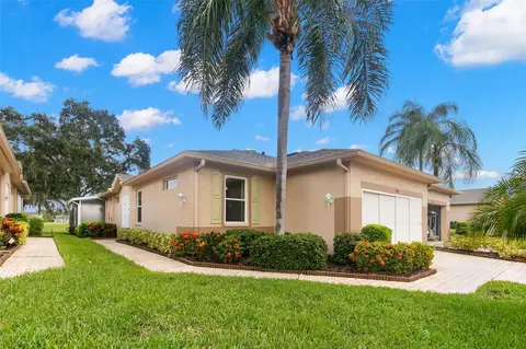 2115 Acadia Greens Dr, Sun City Center, FL 33573