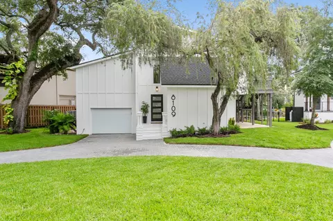 8109 N River Shore Dr, Tampa, FL 33604