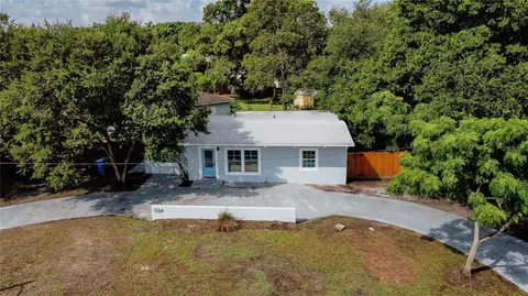 1134 Meadowlawn Dr N, Saint Petersburg, FL 33702