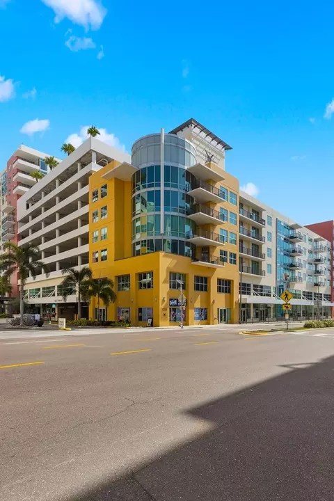 1208 E Kennedy Blvd #512, Tampa, FL 33602