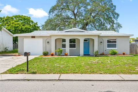 9045 Richwood Ln, Port Richey, FL 34668