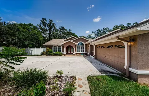 18356 Autumn Lake Blvd, Hudson, FL 34667